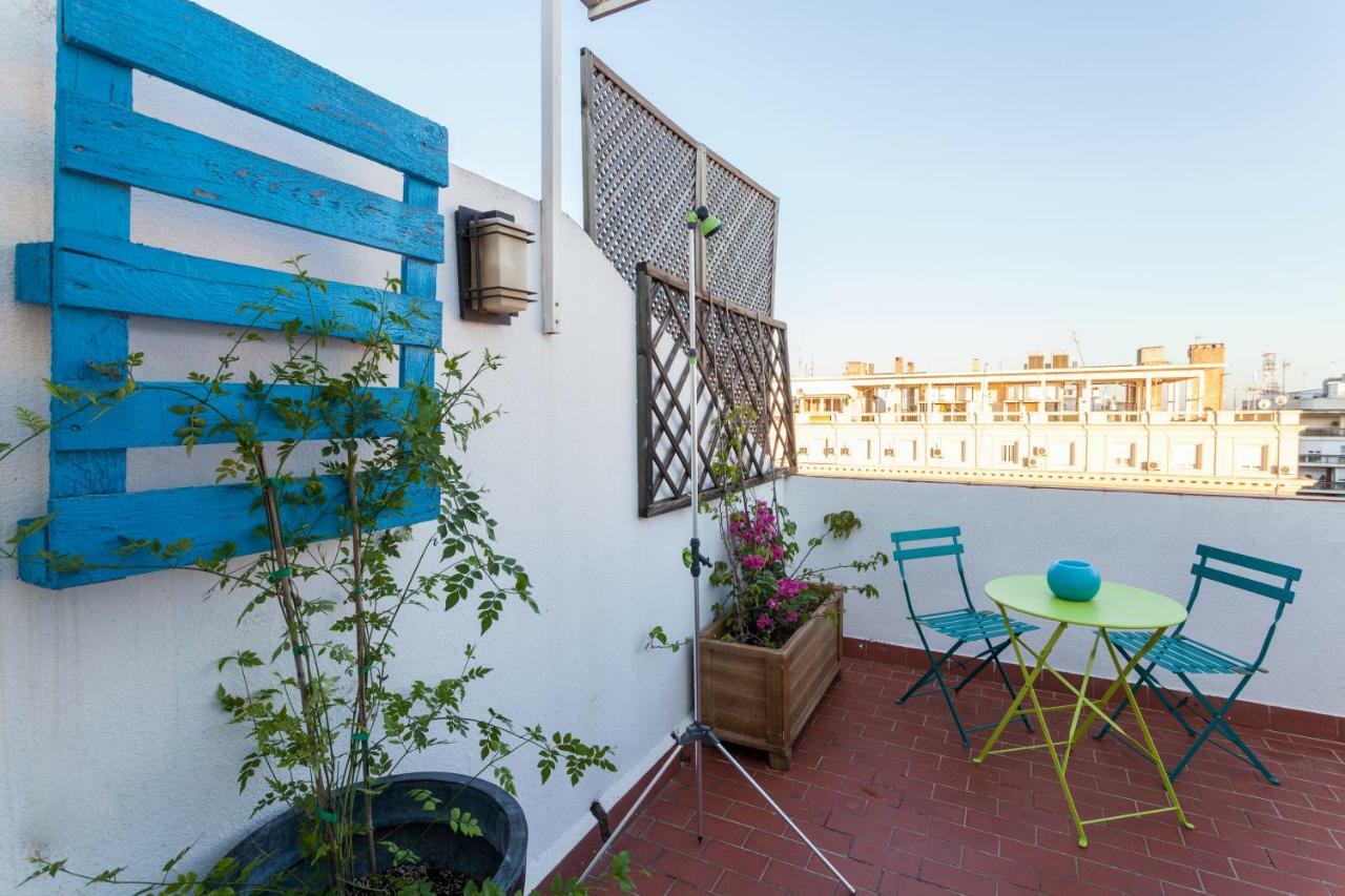 Atico Resitur Triana Apartamento Sevilla Exterior foto