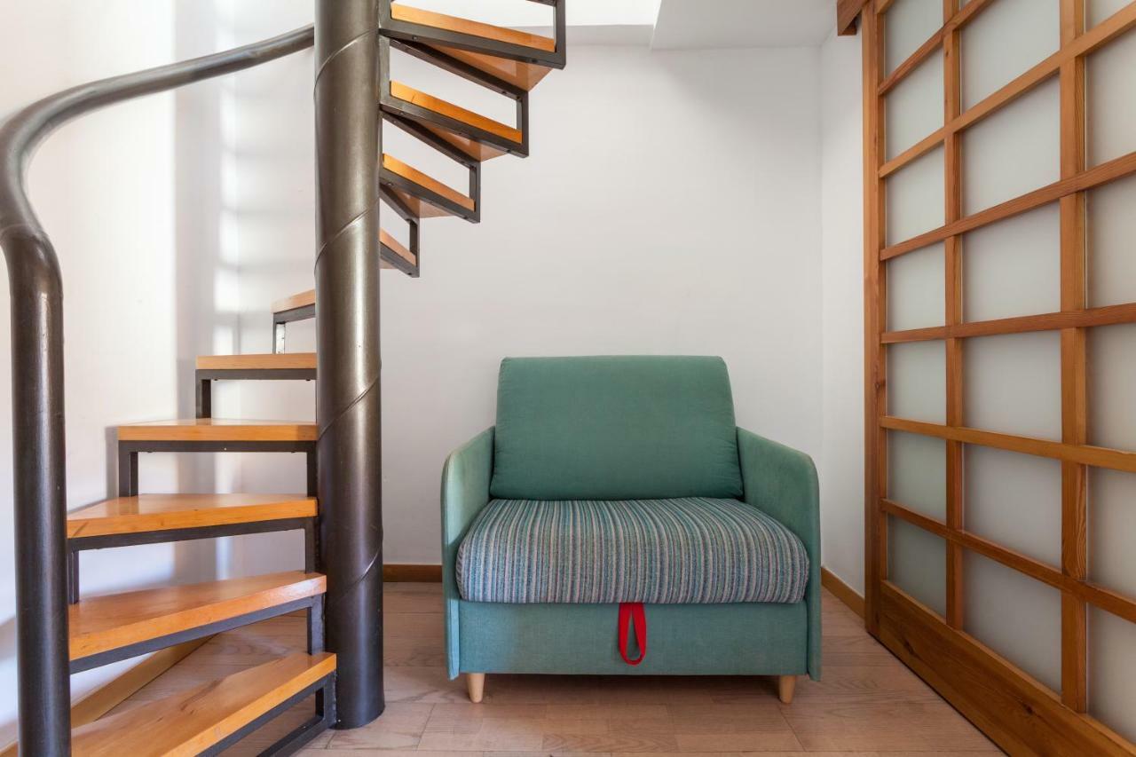 Atico Resitur Triana Apartamento Sevilla Exterior foto